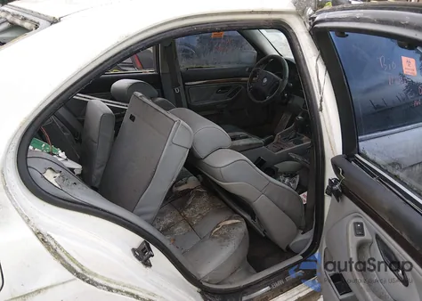 1998 BMW 540Ia z USA, uszkodzony, nr VIN WBADE6326WBW58922